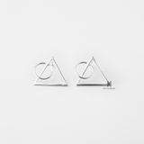 E STUD CIRCLE IN TRIANGLE
