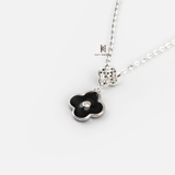 N SPECIAL CLOVER BLACK STONE AND SMALL CLOVER GEM