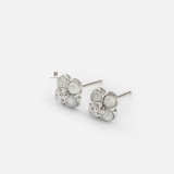 E STUD SQUARE FLOWER 4 SYNTHETIC CAT'S EYE STONE