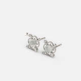 E STUD SQUARE FLOWER WHITE STONE RECTANGLE