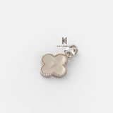 P MOTHER OF PEARL SPECIAL CLOVER