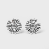 E STUD BIG DAISY FLOWER OXIDIZE