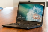 Laptop đồ họa cao cấp Dell Precision 3510 (Core i5-6300H / RAM 8GB / SSD 256GB / VGA AMD R9 M360 2GB / 15.6 inch FullHD) / WL + BT / Webcam HD / Win 10 Pro - Like New