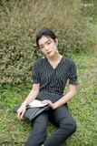 Jumpsuit kẻ