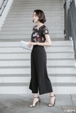 Jumpsuit họa tiết hoa