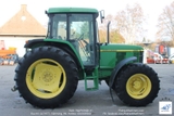 Máy kéo John Deere 7730