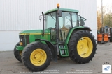 Máy kéo John Deere 6310