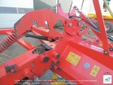Máy gom rơm theo dãy Ziegler TWIN RS 850-VS Rake