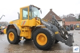 Xúc lật Volvo L90E năm 2003
