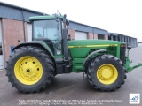 John Deere 8200