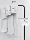 DECEM HIGH WAIST WHITE FLARE TROUSERS - QUẦN JEANS ỐNG LOE LƯNG CAO CO GIÃN