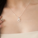 Dây chuyền bạc Việt Nam nơ tròn đá vuông