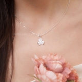 Dây chuyền bạc Việt Nam cỏ ba la đá