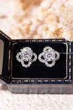 Khuyên tai bạc Việt Nam xi vàng trắng đính kim cương Moissanite Lucky Bloom