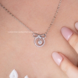 Dây chuyền bạc Việt Nam xi vàng trắng đính kim cương Moissanite Ribbon Hug