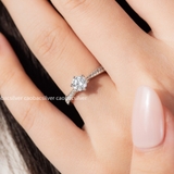 Nhẫn bạc ta xi vàng trắng đính Kim Cương Moissanite dáng lá đính đá