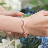 Lắc tay bạc Việt Nam họa tiết sóng đá