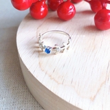 Nhẫn bạc Việt Nam lá nguyệt quế một đá giữa