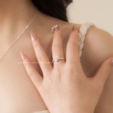 Nhẫn bạc Việt Nam ổ đá tim viền đá