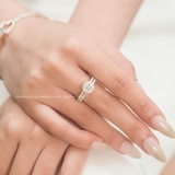 Nhẫn bạc Việt Nam ổ đá bốn chấu cạnh hai hàng đá hở