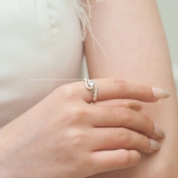 Nhẫn bạc Việt Nam ổ đá bốn chấu cạnh xoáy