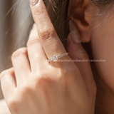 Nhẫn bạc Việt Nam ổ đá bốn chấu viền hoa