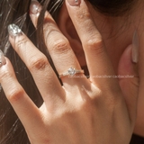 Nhẫn bạc Việt Nam ổ đá sáu chấu cạnh bốn viên đá