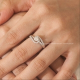 Nhẫn bạc Việt Nam xi vàng trắng 18k đính kim cương Moissanite 4li First Love
