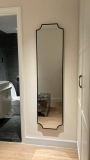 Gương Treo Tường Khung Đen Cao Cấp SMHome GTT27 – Gương Trang Trí Phong Cách Hiện Đại Tối Giản