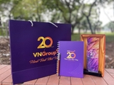 Bộ quà tặng kỷ niệm 20 năm VNGroup