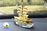 Mô hình thuyền buồm thuận buồm xuôi gió trang trí phong thủy phòng, xe hơi sang trọng