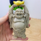 Tượng Phật Di Lặc 2 tay dâng thỏi vàng tài lộc may mắn