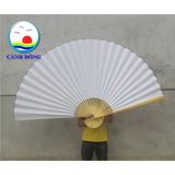 Quạt đỏ cành hoa mai vàng Việt Nam cao 90 cm,xòe rộng 160 cm nghệ nhân vẽ tay- quạt gấp vải treo tường quà lưu niệm trang trí tết ý nghĩa sang trọng- Nhận vẽ nội dung theo yêu cầu