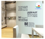 Giấy dán tường chữ WE ARE A FAMILY TRUYỀN ĐỘNG LỰC Ý NGHĨA