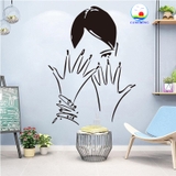 Decal dán tường cô gái nail nghệ thuật dán kính, tường, gỗ,- in size theo yêu cầu trên nhiều chất liệu sẵn keo dán dễ