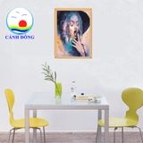 Tranh canvas cô gái cá tính trang trí sáng tạo nghệ thuật