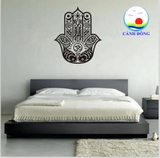 Decal dán tường bàn tay hamsa chữ om ý nghĩa tâm linh