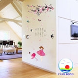 Decal dán tường cô gái hồng cành hoa đào thơ mộng
