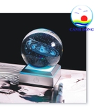 Qùa tặng pha lê hệ mặt trời 6cm ý nghĩa kèm đế đèn gỗ ánh sáng trắng