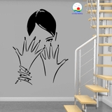 Decal dán tường cô gái nail nghệ thuật dán kính, tường, gỗ,- in size theo yêu cầu trên nhiều chất liệu sẵn keo dán dễ
