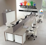 Decal dán tường teamwork sắc màu lớn ý nghĩa trang trí văn phòng sang trọng in size theo yêu cầu trên nhiều chất liệu sẵn keo dán dễ trên kính, tường, gỗ.