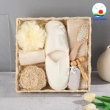 Hộp quà Spa thiên nhiên quà tặng Việt Nam ý nghĩa bao gồm Khay đựng,xơ mướp, bông tắm,dép đi trong nhà,dây kéo, đá mài,massage mặt ,lược