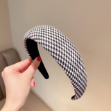 Cài Cổ Điển Trơn 18