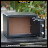 Khoang trong két sắt mini Safiron 25LBF bọc nỉ cao cấp sang trọng, chống trầy xước