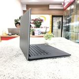 Dell XPS 9560