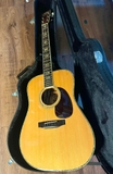 Guitar Morris W40