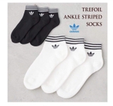 Tất Adidas cổ kẻ