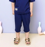 Quần cotton lửng trơn bé trai bé gái Andi. HA3598