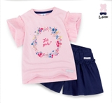 Bộ cotton áo hoa tay phối voan quần giả váy bèo điệu bé gái Jelis. HA5184