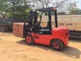 Xe nâng hàng 3 tấn hiệu EP model CPCD30 xuất xứ Trung Quốc